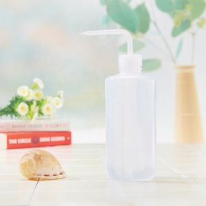 Outil de jardinage Bouteilles à eau transparentes <span class=keywords><strong>en</strong></span> <span class=keywords><strong>plastique</strong></span> transparent rond 250ml 500ml Boîte brune moderne <span class=keywords><strong>en</strong></span> <span class=keywords><strong>plastique</strong></span> noir Boîte à fleurs pour l'extérieur - Product Image 5