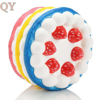 QY Juguete Squishy Pastel De Fresa PU Rebound Lento Antiestrés Fidget OEM Al Por Mayor