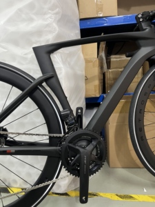 <span class=keywords><strong>จักรยาน</strong></span>เสือหมอบรุ่น CYCLONE-3rd ปี 2026 อัปเกรดใหม่ <span class=keywords><strong>ราคา</strong></span>โรงงาน วัสดุคาร์บอนไฟเบอร์ทั้งคัน ล้อ 700C ระบบขับเคลื่อน WheelTop EDS TX-2*12S ไร้สายและระบบไฮดรอลิก - Product Image 2