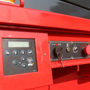 Élévateur à ciseaux sur chenilles 230v Électrique Track Crawler camion automoteur élévateur à chenilles type de ciseaux aériens Terrain accidenté - Product Image 3