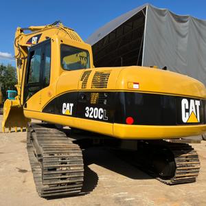 รถขุดตีนตะขาบ Caterpillar 320CL สำหรับงานขุดดิน ขุดร่อง และก่อสร้างถนน พร้อมเครื่องยนต์ทรงพลังและระบบช่วงล่างที่ทนทาน - Product Image 4