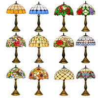 Lampe de table en verre teinté antique de haute qualité
