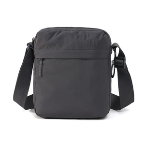 Bolso Bandolera de Lona Unisex Personalizable con Logotipo, Bolsos de Mensajero para Hombre con Forro de Algodón y Poliéster, Cierre Decorativo, Uso Diario - Product Image 4