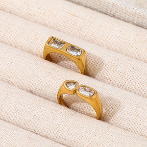 Joolim đồ trang sức bán buôn 18K vàng mạ nước thả hình chữ nhật hình bầu <span class=keywords><strong>d</strong></span>ục đôi Zircon thép không gỉ <span class=keywords><strong>D</strong></span> <span class=keywords><strong>Ring</strong></span> cho phụ nữ Quà Tặng - Product Image 2