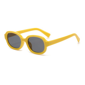 Gafas de Sol de Moda para Mujer, Elegantes, para Salir al Aire Libre, Protección Solar, Montura Ovalada, Color Caramelo - Product Image 4