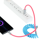 Vente en gros alliage de zinc 6A 66W charge super rapide USB vers type C câble de données de chargeur de voiture rétractable à ressort pour téléphone mobile Android