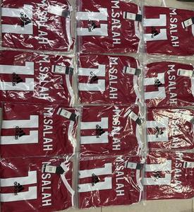 ชุดฟุตบอลลีเวอร์พูลแบบมืออาชีพ เสื้อฟุตบอลแบบกำหนดเอง รุ่นสำหรับนักเตะ ชุดทีมสำหรับการแข่งขันและการฝึกซ้อม - Product Image 2