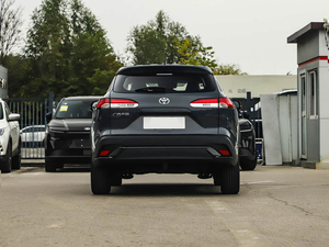 <span class=keywords><strong>Toyota</strong></span> Frontlander 2026 2.0L CVT Comfort <span class=keywords><strong>PLUS</strong></span> Modèle 1378 – Confortable pour les trajets quotidiens et longs. Idéal pour les familles et les professionnels. - Product Image 6