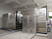 Secador de lodos tipo correa de baja temperatura con bomba de calor PLC para plantas de tratamiento de aguas residuales industriales, contenido sólido en salida del 80%