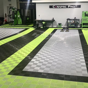 Dalles <span class=keywords><strong>de</strong></span> sol pour garage à flux libre, idéales pour les ateliers <span class=keywords><strong>de</strong></span> detailing automobile, les salles <span class=keywords><strong>de</strong></span> lavage <span class=keywords><strong>de</strong></span> voitures et les revêtements <span class=keywords><strong>de</strong></span> sol d'atelier. - Product Image 5