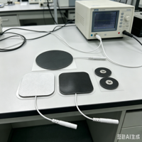 Film conducteur en carbone PU pour électrodes TENS avec une faible résistance carrée de 1 à 500 ohms par carré