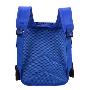 Nueva <span class=keywords><strong>Mochila</strong></span> Escolar <span class=keywords><strong>Infantil</strong></span> de Comercio Exterior, <span class=keywords><strong>Mochila</strong></span> Escolar Primaria con Dibujos Animados de Anime, Diseño 3D de Coche, Impermeable, Ligera, de Nailon, Unisex - Product Image 3