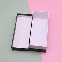 Vente en gros de boîtes d'emballage carrées en cuir noir brillant à motifs, fabriquées à la main, pour ensembles de lunettes de mode