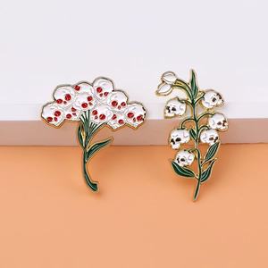 En gros, épingles en métal à l'effigie <span class=keywords><strong>de</strong></span> dessins animés, épingles en émail mignonnes squelette et fleur, badges décoratifs créatifs effrayants pour Halloween, accessoires pour vêtements et sacs - Product Image 2