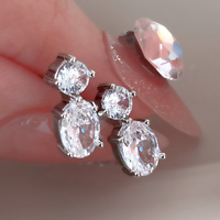 Vente en gros de boucles d'oreilles fines en argent sterling 925, simples et mignonnes, avec zircon, boucles d'oreilles en zircon cubique pour femmes