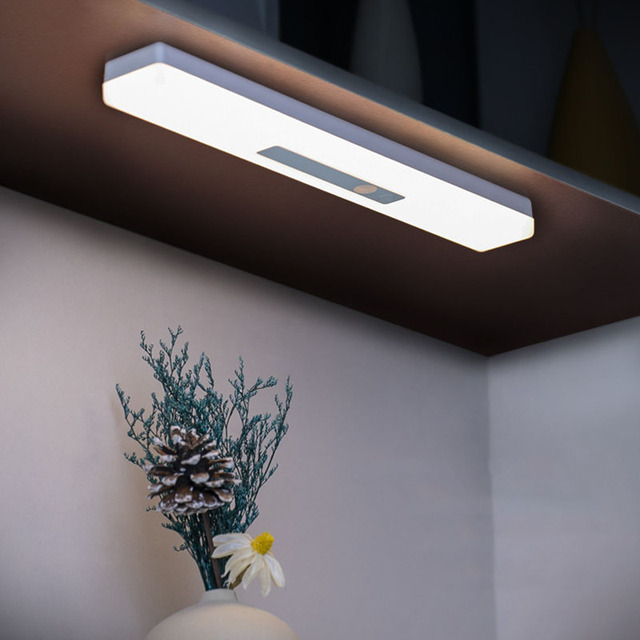 LED Under Cabinet Lighting Kitchen Motion Sensor Touch Control White ABS Wireless Rechargeable Night Light for Bedroom