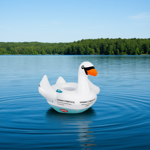 Flotador inflable gigante en forma de cisne QIMAN para 4 personas con portavasos para relajarse en el agua - Product Image 2