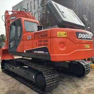 Excavatrice hydraulique sur chenilles d'occasion Doosan DX225 de 22,5 tonnes pour travaux de terrassement, de carrière et de construction routière en Corée - Product Image 5