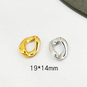 ของเล่นเด็กชุดเรขาคณิตสีทองคลาสสิก |   จี้สแตนเลสชุบทอง 18K PVD สำหรับทำเครื่องประดับ DIY |   โมเดิร์น แอบสแตรก ลัคกี้ - Product Image 4