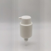 Pompe de traitement lisse noire 24-410 pour emballage de crème et de lotion, pompe distributrice, distributeur de crème