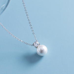 สร้อยคอเงินแท้ S925 รูปทรงตัว Y สำหรับผู้หญิง ดีไซน์กระดูกงู ประดับมุกเทียมสุดหรู - Product Image 4