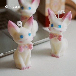 <span class=keywords><strong>Bougie</strong></span> parfumée en cire de soja en forme de chat porte-bonheur en gros |   <span class=keywords><strong>Bougie</strong></span> votive parfumée à la poire anglaise et à la freesia pour une couleur et une senteur personnalisées - Product Image 4