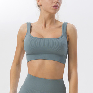 Ropa Deportiva Personalizada GC, Ropa de Gimnasio, Top Deportivo Corto para Mujer - Product Image 4