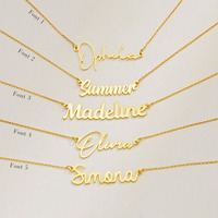 Collier personnalisé avec nom, pendentif en acier inoxydable plaqué or 18 carats, cadeau d'anniversaire pour elle, cadeau de fête des mères pour maman, bijoux