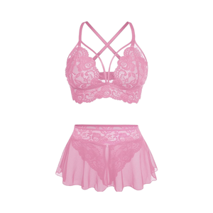 GIEAUAU Ensemble de lingerie sexy 3 pièces pour femmes Mini-jupe avec broderie G-String sans entrejambe Naughty Elegant - Product Image 1