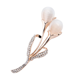 Broche tendance en alliage de zircon et de perles plaqué or, de luxe, de haute qualité, pour femmes, style coréen, idéale pour mariage, fiançailles, fête, cadeau - Product Image 6