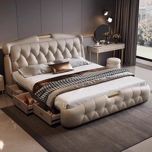 <span class=keywords><strong>Letto</strong></span> <span class=keywords><strong>Matrimoniale</strong></span> Moderno di Lusso in Vera Pelle Trapuntata con Cassetti Laterali Contenitore e Finiture in Metallo Dorato <span class=keywords><strong>per</strong></span> Camera da <span class=keywords><strong>Letto</strong></span> Padronale - Product Image 1