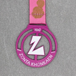 Medalla de aleación de zinc con cordón Diseñe su propio maratón deportivo de alta calidad - Product Image 4