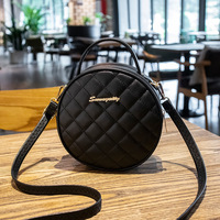 Sac à bandoulière simple pour fille ronde de couleur unie sac à bandoulière souple en PU à motifs de diamants pour femmes pochette à texture haut de gamme pour femmes