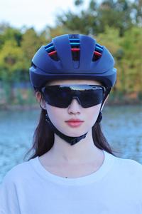 Nuevo <span class=keywords><strong>Casco</strong></span> de Ciclismo Personalizable para PC, Moldeado en Plástico, <span class=keywords><strong>Blanco</strong></span>, con Certificación CE, Resistente a Impactos, Unisex para Adultos, para Hombres y Mujeres, para Ciclismo de Carretera y <span class=keywords><strong>MTB</strong></span> - Product Image 2