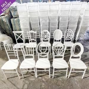 Manufacture Wedding Hotel Furniture White Chiavari <b>Chair</b> Wholesale <b>Plastic</b> Adults <b>Chairs</b> Event for Party - Product Image 1