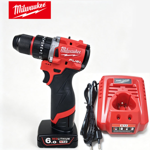 <span class=keywords><strong>Kit</strong></span> <span class=keywords><strong>de</strong></span> Taladro Atornillador Compacto Inalámbrico <span class=keywords><strong>Milwaukee</strong></span> M12, Batería <span class=keywords><strong>de</strong></span> Litio <span class=keywords><strong>de</strong></span> 6.0Ah, Cargador, <span class=keywords><strong>Kit</strong></span> Combinado <span class=keywords><strong>de</strong></span> Taladro para Construcción y Taller - Product Image 1