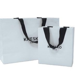 Grands sacs à provisions avec logo imprimé pour cadeaux sac en papier de luxe personnalisé avec logo - Product Image 1