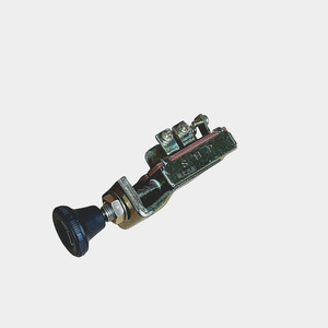 Interruptor de Faros Delanteros Hanwen EN711000 de Tres Posiciones para Tractor, Vehículo Agrícola, Modificación y Actualización - Product Image 4