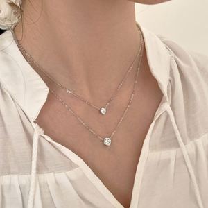 Collier pendentif Dylam Classic Collection High Jewel en argent sterling 925 avec zircone 5A solitaire de 5 mm pour femmes - Product Image 4