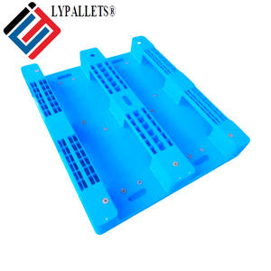 משטח יורו מפלסטיק מוצק של מפעל משטחי יורו מפלסטיק, בעל שלושה רגליים, חד-שכבתי, בטוח למזון, עם רגליים. - Product Image 5