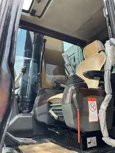 La bonita excavadora de segunda mano de 21 toneladas SANY SY215C SY215C Pro SY215H hecha en China está a la venta - Product Image 4