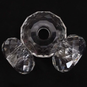 <span class=keywords><strong>Boule</strong></span> de cristal K9 transparente à facettes creuses, trou percé, style européen, qualité supérieure polie, plusieurs tailles, gravure <span class=keywords><strong>laser</strong></span>, directement de l'usine - Product Image 5