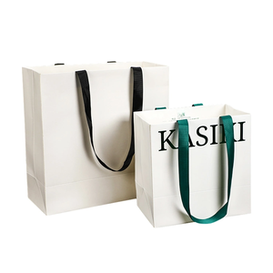 Chaussures personnalisées, sacs en papier imprimés de marque de luxe avec votre propre logo, sacs en papier à provisions en <span class=keywords><strong>carton</strong></span>, sacs cadeaux pour petites entreprises - Product Image 4