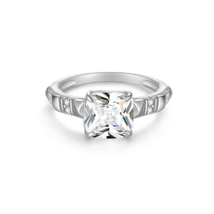 Anillo de Plata de Ley S925 con Moissanita Cuadrada, Anillo de Lujo Ligero para Mujer, Anillo de Compromiso, Joyería para el Dedo Índice para Uso Diario - Product Image 6