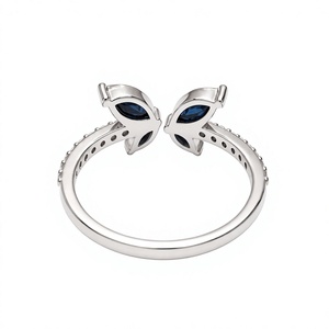 Anillo de Plata de Ley 925 con Zafiro Azul Natural y Diamantes - Product Image 3