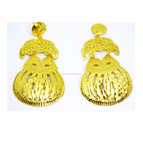 2024ต่างหูชุดคริสต์มาสผ้ากำมะหยี่ทรงกลมสำหรับปาร์ตี้ชายหาดของจีนต่างหูชุดซินเดอเรลล่าต่างหูห้อยประดับลูกปัด - Product Image 6