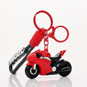 Cheap Custom 3D Rubber PVC Car Sport Logo Pendant Key Ring Harley Motorcycle Keychains Cool Boy Keyring Car Motorcycle KeyChain