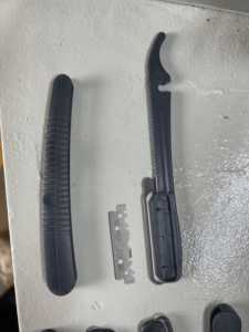 Machine d'assemblage de rasoir de barbier à lame unique pour salon automobile Ligne de production - Product Image 6