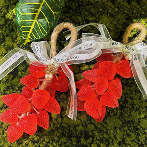Prix de bienvenue exclusif transfrontalier : Savon artisanal à la fraise cristalline, aromathérapie aux huiles essentielles, cadeau décoratif fait main - Product Image 2