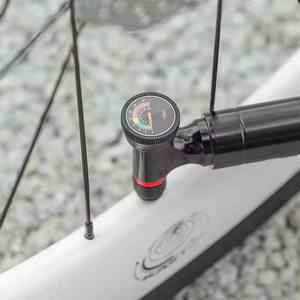 Pompe à vélo miniature portable d'urgence, gonfleur <span class=keywords><strong>CO2</strong></span>, <span class=keywords><strong>cartouche</strong></span> de 16 g, pompe à pneus de vélo, pompe à vélo de <span class=keywords><strong>route</strong></span> et de montagne, pompe à vélo <span class=keywords><strong>CO2</strong></span> - Product Image 4